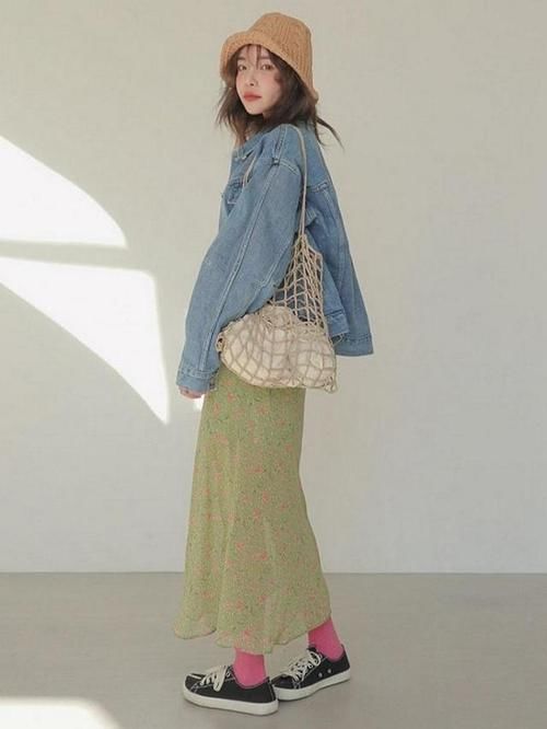 外套选择百搭款，任何人穿上都是好看的，轻松就能驾驭！