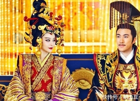 武则天|李世民走前问武媚娘自己去后她咋办，她高情商回答8个字留命