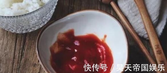 高血压|以下6种食物含有“盐”，很多人不清楚，高血压患者万万别吃！