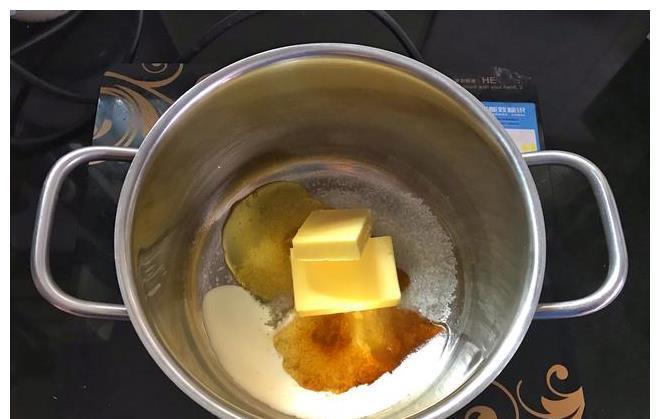 焦糖杏仁|零难度的网红小零食，手残党就能做，香甜酥脆，好吃到停不下来