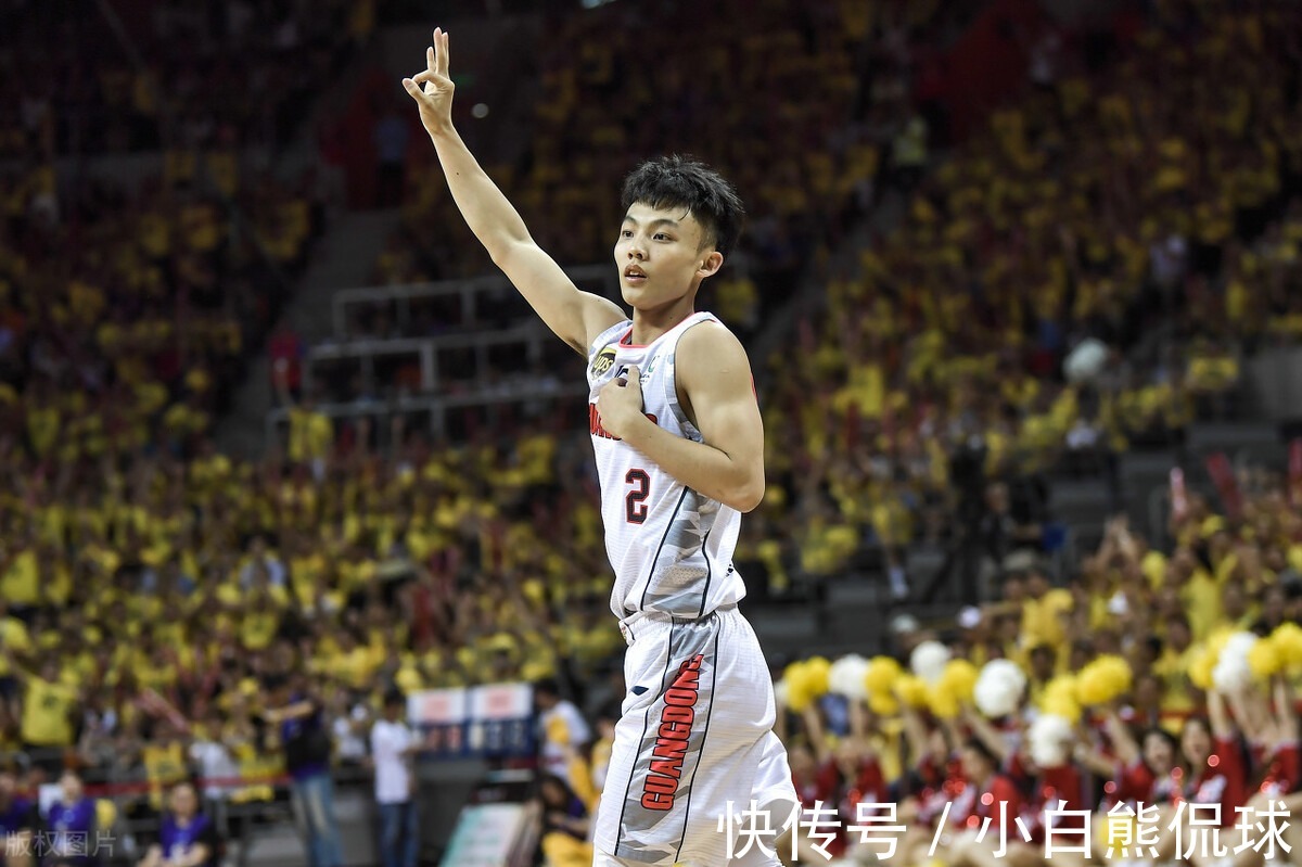 新认识|身高179“小矮人”徐杰怎么在CBA赛场立足?