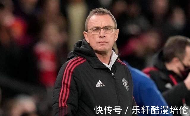 本賽季|英媒分析曼聯(lián)成績不佳球隊引援無章法 C羅B費不適合朗尼克戰(zhàn)術