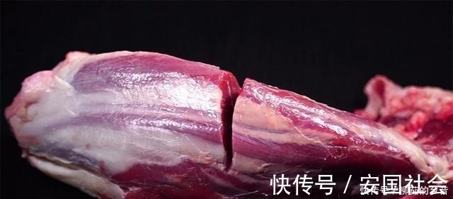 买牛腱子肉,注意区分前腱和后腱,口感差别大,教你1招,别被骗