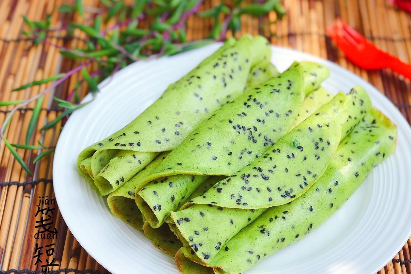 早餐|夏天再热也要吃早餐，手不沾面，筷子一搅，10分钟搞定全家人早餐