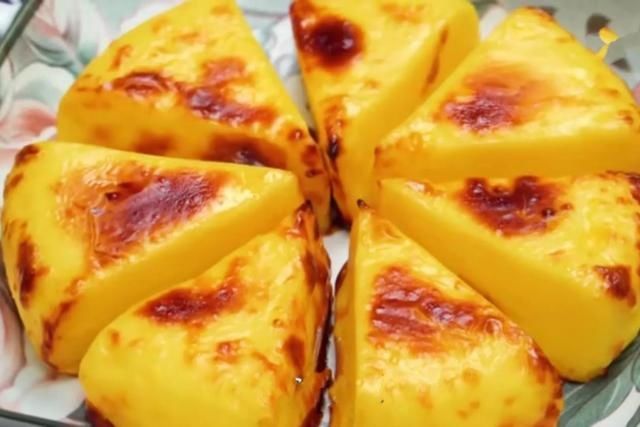 牛奶新吃法，不蒸不炸，搅一搅，烤一烤，外焦内嫩比蛋挞还好吃