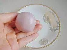 一年四季|一年四季都很美味的冰皮糕点,两种口味都很好吃