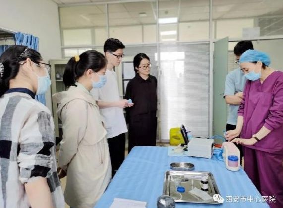 技能|西安市中心医院组队参加西安医学院首届实习生临床操作技能比赛