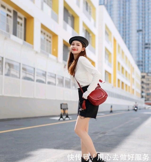 元气 只要穿对了,简简单单的穿搭风格也很耐看,元气满满!