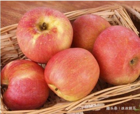 好处|吃苹果好处多多,什么时间吃最好很多人吃错,难怪没营养