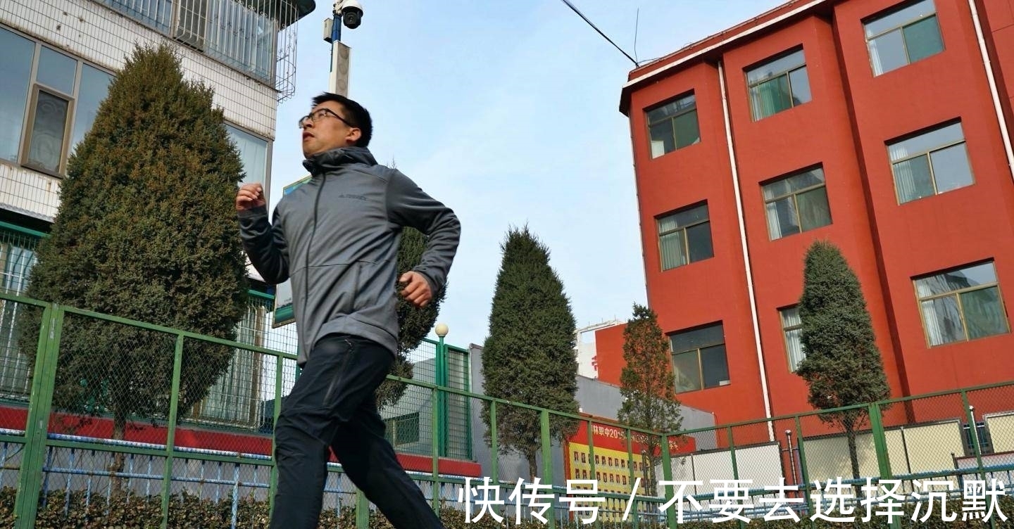 adidas 户外服饰的颜值担当,adidas TERREX连帽夹克外套上手体验