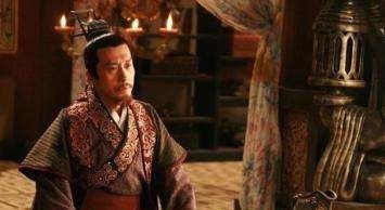 吕后|刘邦驾崩，吕后隐瞒消息想杀光功臣，郦商说了啥，吓吕后一身冷汗？