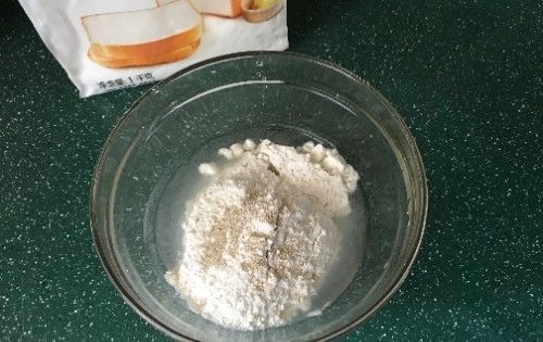 发酵|教你学做吐司，低糖少油，好吃无负担，多加二步，放3天依旧拉丝