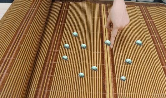 凉席|凉席脏了不要用水洗,教你5分钟清洗凉席,洗的干净还能除螨