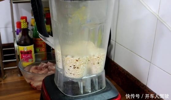 蒸肉粉怎么做52岁老阿姨拿手绝活,独一无二的好味道,比买的香