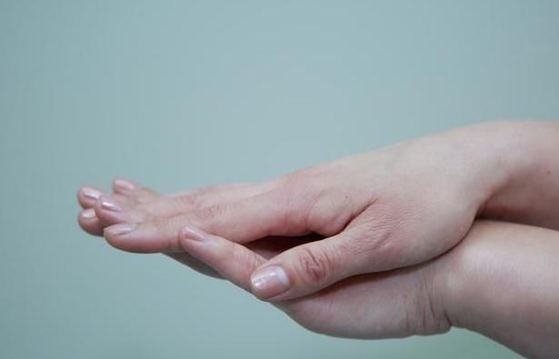 子宫|当一个女孩来例假时,请记住2洗3不洗,子宫可能会谢谢你!