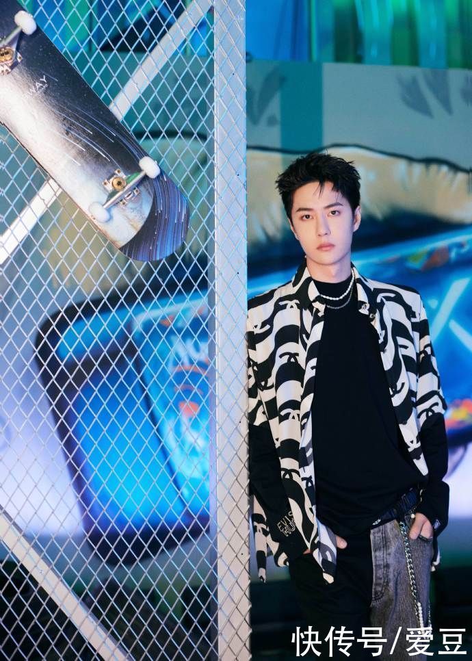 210829《這！就是街舞4》第三期正片上線 和王一博隊(duì)長欣賞大神們的誠意之作