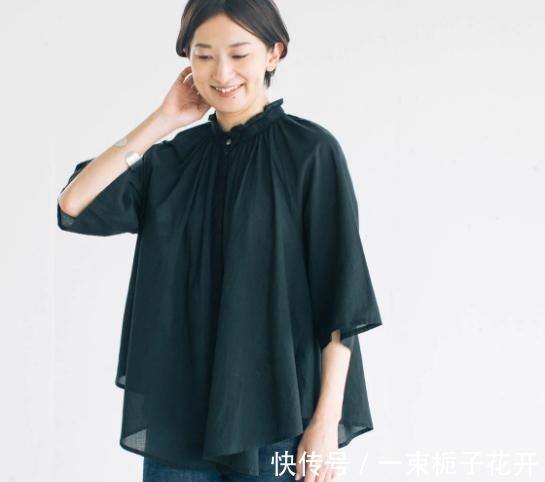教科书 日本主妇的教科书“穿搭”,学会使用极简搭配,年过50岁依旧年轻!