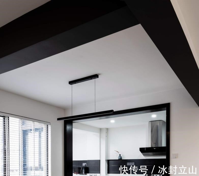 暗厨|对比传统厨房,加入吧台的新装法更适合多数家庭,何必退而求其次