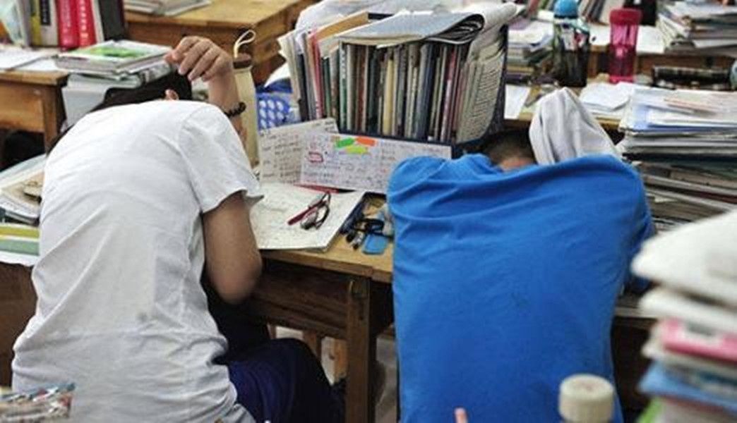 中学|专家建议:要想孩子长得高,7点前别叫他起床,家长反驳:不现实