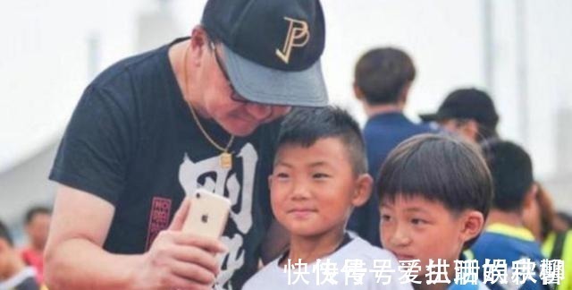颠球|他曾被米卢视为国足未来,4岁能颠球2000个,后来怎么样了?