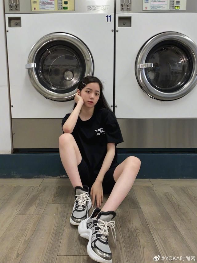 女孩|夏日秀腿正当时“腿精女孩”洋气单品大集合,让秀腿回头率Max