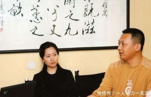 黑葡萄|“林黛玉”病逝13年,陪她出家的丈夫还俗再婚,娇妻样貌成焦点