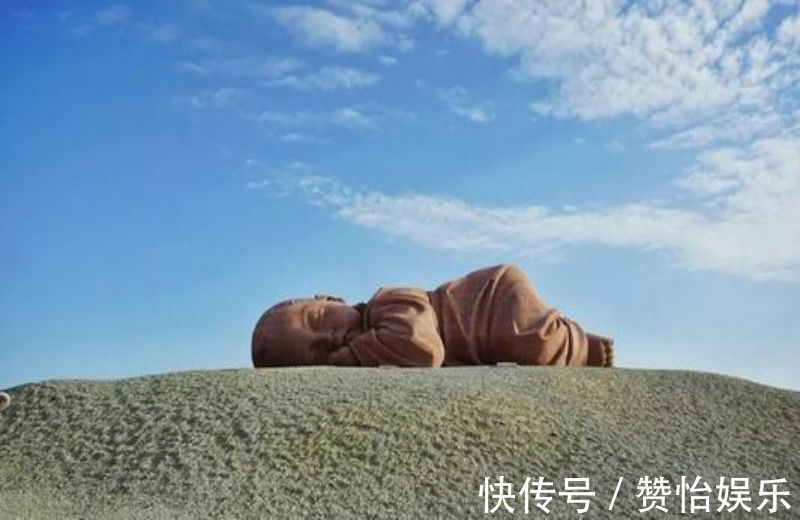 巨婴$大地之子背后的故事,巨婴代表着什么?这到底有啥寓意