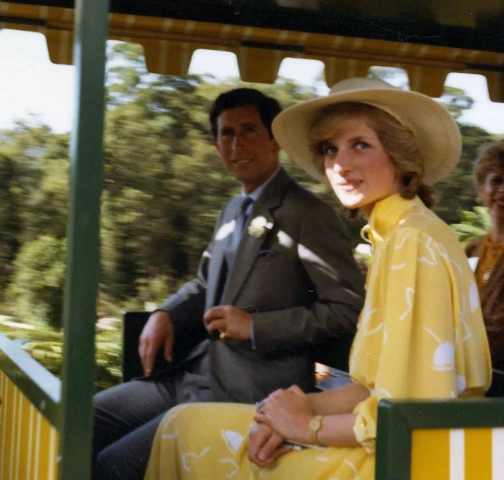 明年的流行色居然是它,这篇全是搭配灵感!