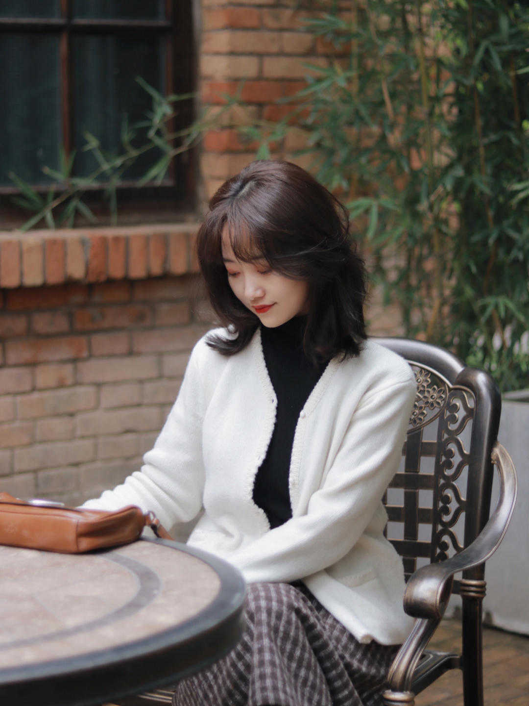 衣服|秋冬衣服别乱买,这几款才是时尚新宠,轻松穿出高级感