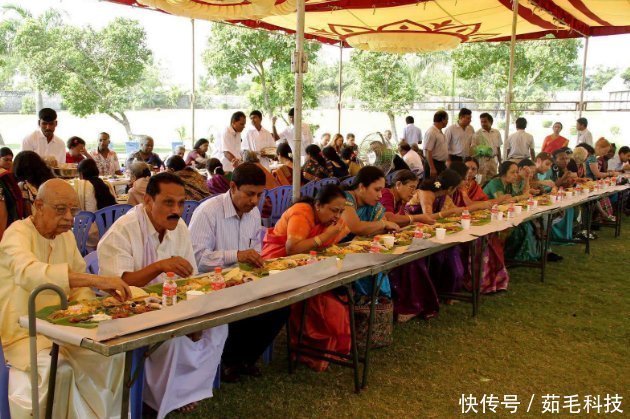 旅游|第一次在印度吃饭,点了1个菜却上了30多道,结账时懵了