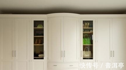 嵌入式|卧室不要买衣柜了,头次见有钱人这样设计,既美观又省空间