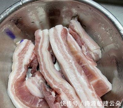 五花肉|简单易做软糯可口的红烧肉！简单易做软糯可口的红烧肉！