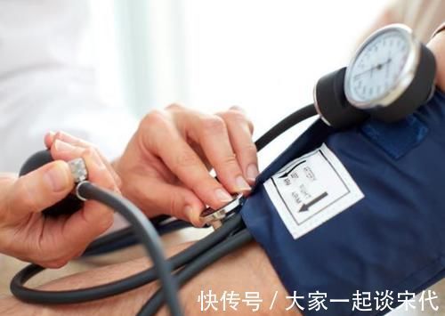 老汤|血压高的人,请自觉管住嘴:这5种食物能不吃就不吃,别不听劝