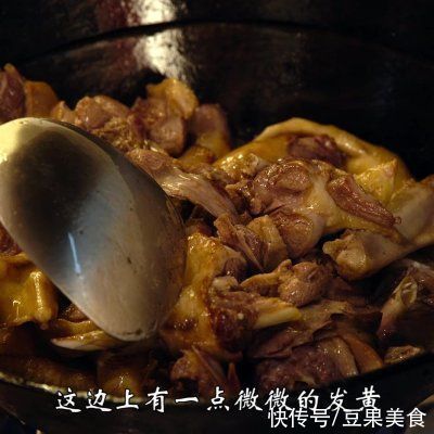 肥肉片|酸菜炖大鹅，色香味浓，东北人最爱