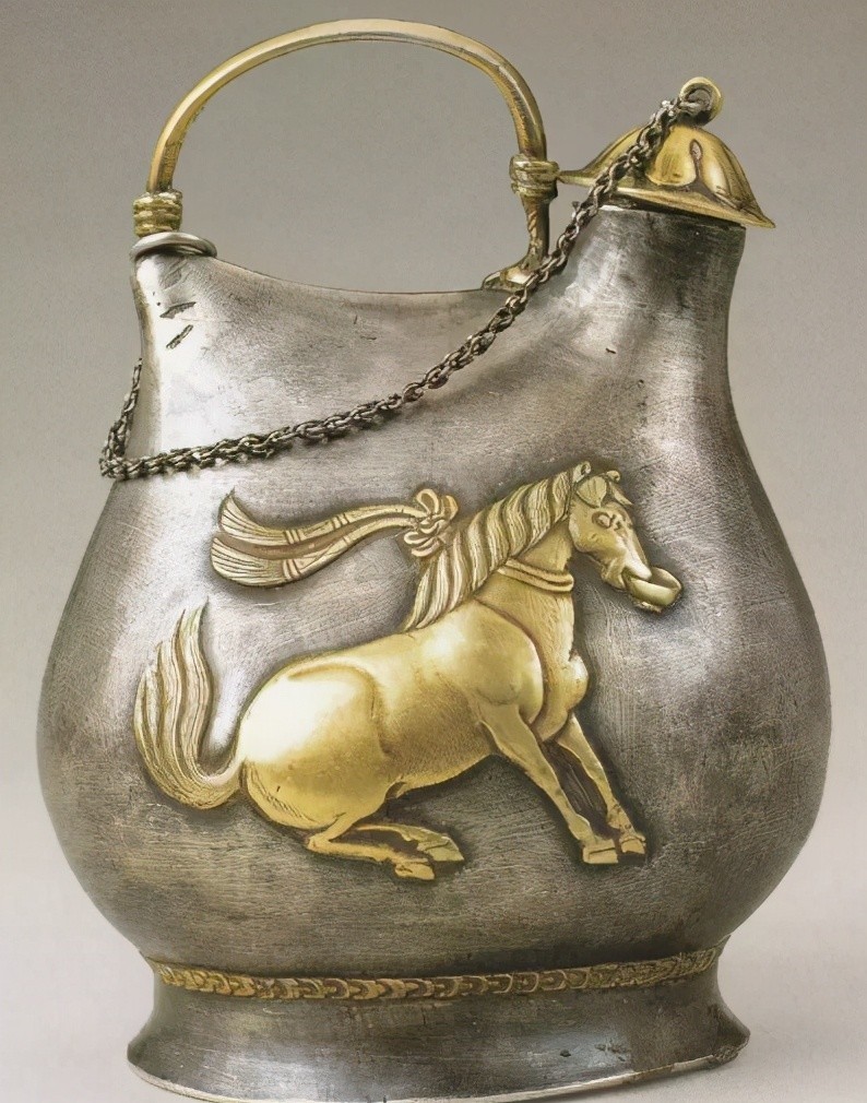 马衔杯|唐朝有件珍贵的马衔杯,它的模样留了下来,可是实物却没有找到