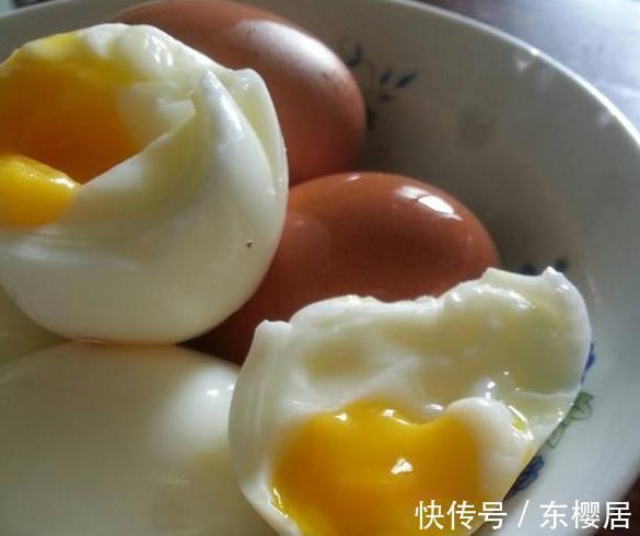 冬病夏治|妇科中医:子宫光滑的人,吃饭多吃4样,你若也爱吃,保子宫健康