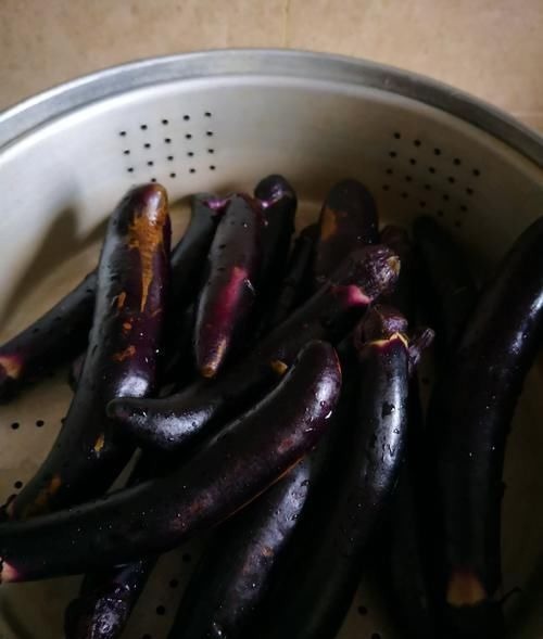 杭茄|这菜是“天然解毒王”,隔天上吃1次,相当于给肝脏“洗个澡”