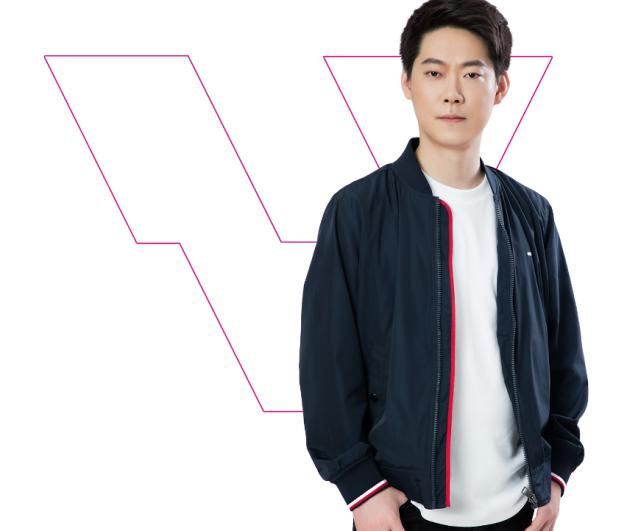 月神Moon直播首秀完美收官，人皇sky献声爆料，原来还有这瓜？