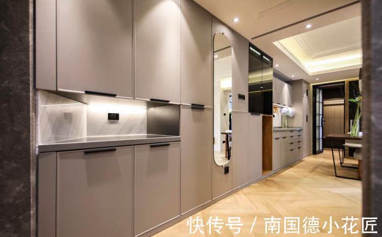储物柜|不规则的小户型，经过合理的改造，不仅实用，还拥有了阳光工作区