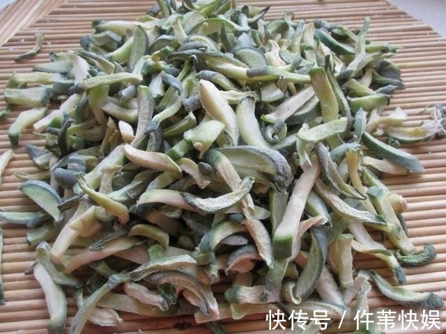 白酒|70岁老妈腌萝卜干原来这么简单，又脆又鲜真好吃，一年也不坏