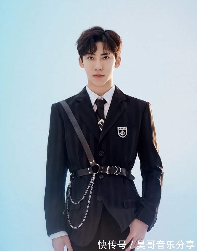 聊天记录|糊咖丁泽仁被曝劈腿？私联站姐嘴队友朱正廷，房虽塌了却无人伤亡