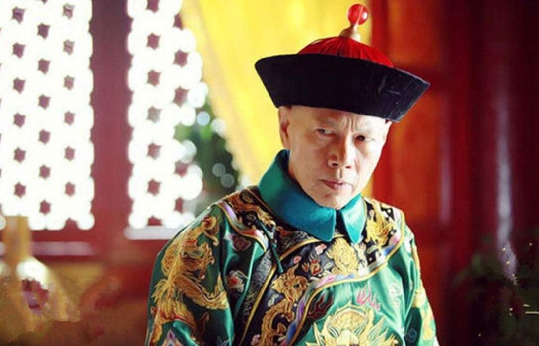 光绪|光绪与慈禧反目，却对李莲英不胜感激，只因李莲英做了这样一件事