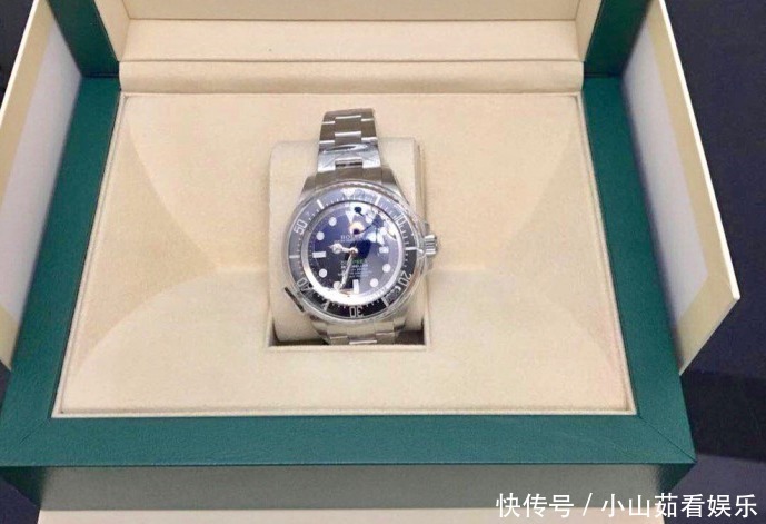 哥们|身边哥们都戴起鬼来，我也不甘落后，戴块劳力士渐变鬼王
