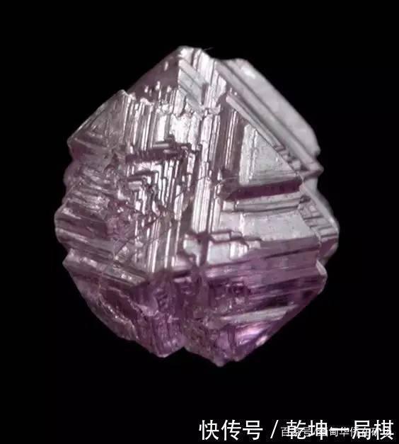 钻石的原石原来长这样,而且仅需这几招就可以鉴别