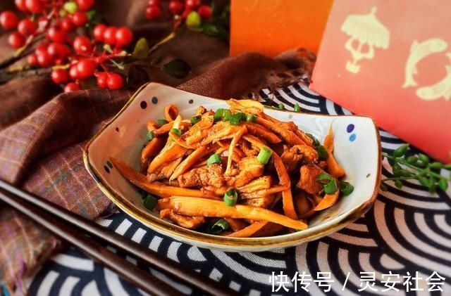 除夕年夜饭，凉拌菜先端上桌，分享4道凉拌菜做法，清爽又解腻