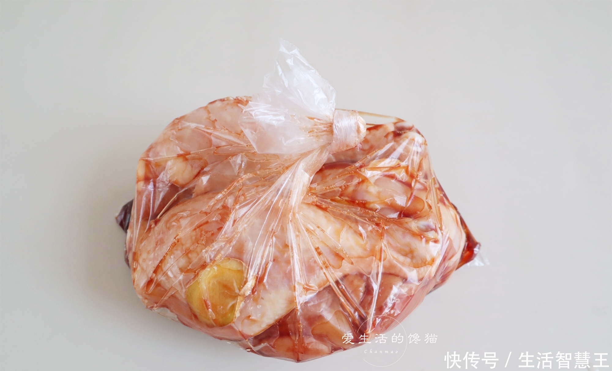 上桌|不用油的蜜汁烧鸡腿,腌一腌烤一烤,20分钟喷香上桌,网友狂点赞