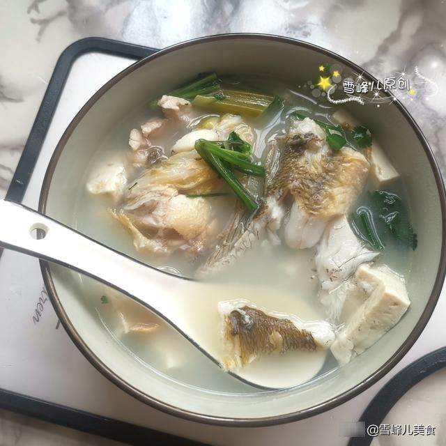 入冬前,最该吃它蛋白质含量极高,简单炖炖雪白似牛奶,别不懂吃