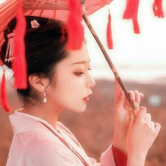 鹤冲天@柳永一首很不要脸的词,为沉迷酒色找理由,读来却是风华绝代