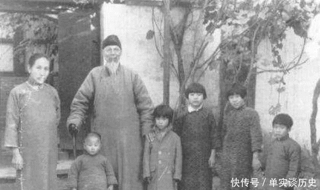 作用|齐白石腰间挂几十把钥匙,总重超过一斤,钥匙的作用令人捧腹