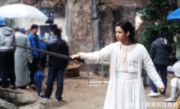 皇位|他本是古代皇帝,金庸赐他一门神功,却让他丢了皇位还因花心而死